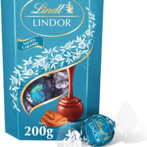 Lindt Lindor Salted Caramel Milk Chocolate Truffles – 200g Box (Approx. 16 Balls) – Smooth Filling – Valentines Day, Mothers Day, Easter, Gift, Birthday, Congratulations Treat