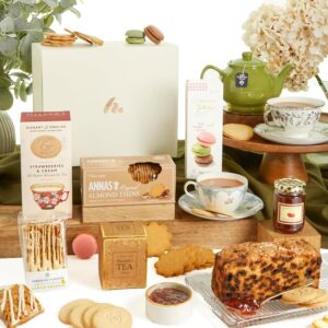 Luxury Afternoon Tea Hamper Gifts for Women and Men – Gourmet Food Gift Hamper for Mum, Birthday Hampers for Women, Grandma Gifts, New Mum, New Home, Anniversary, Thank yous, By Clearwater Hampers