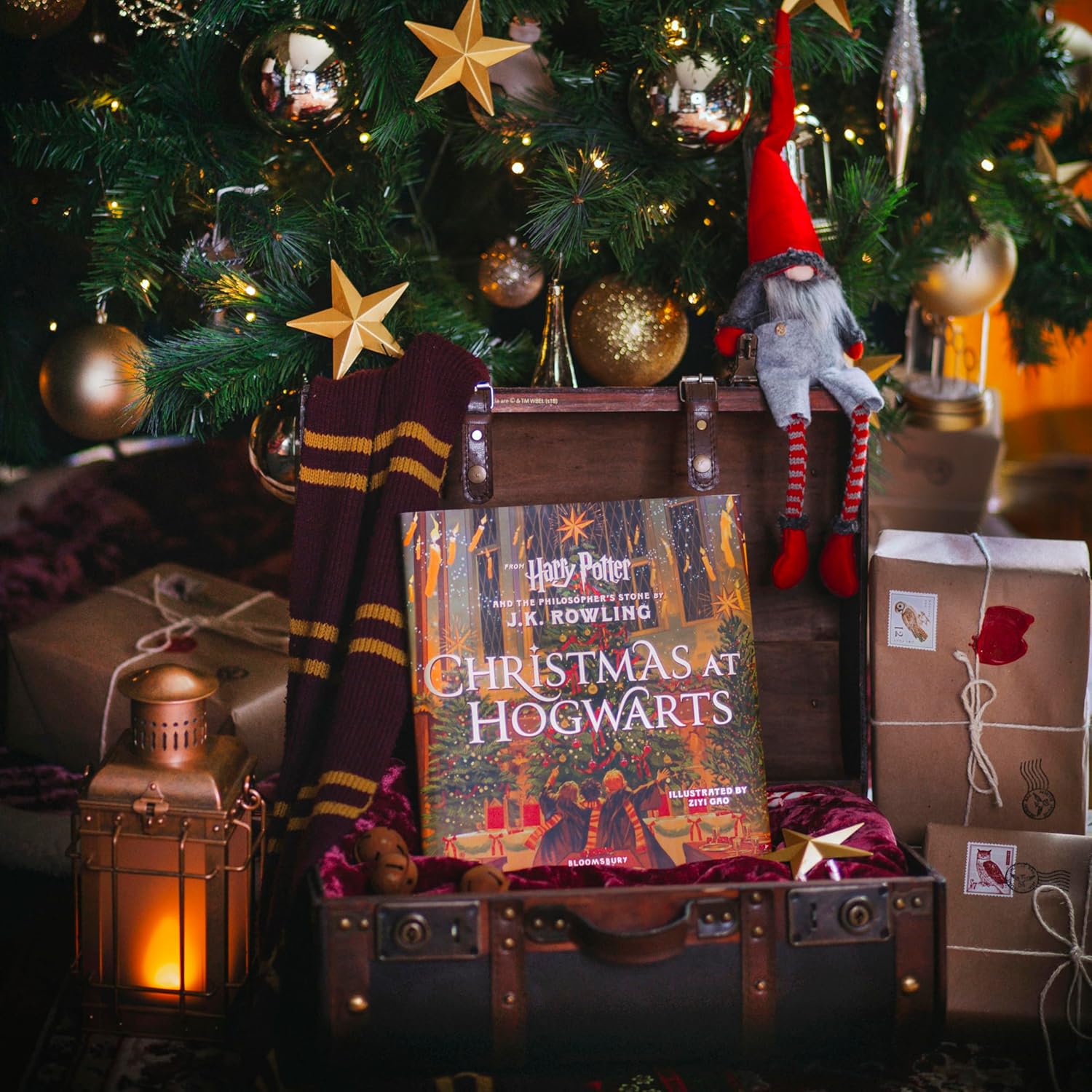 Christmas at Hogwarts: A joyfully illustrated gift book featuring text from ‘Harry Potter and the Philosopher’s Stone’ - Image 5